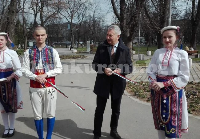 Откриха ремонтираната Градска градина в Монтана