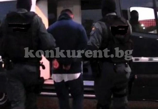 Закопчаха известен на полицията крадец на коли
