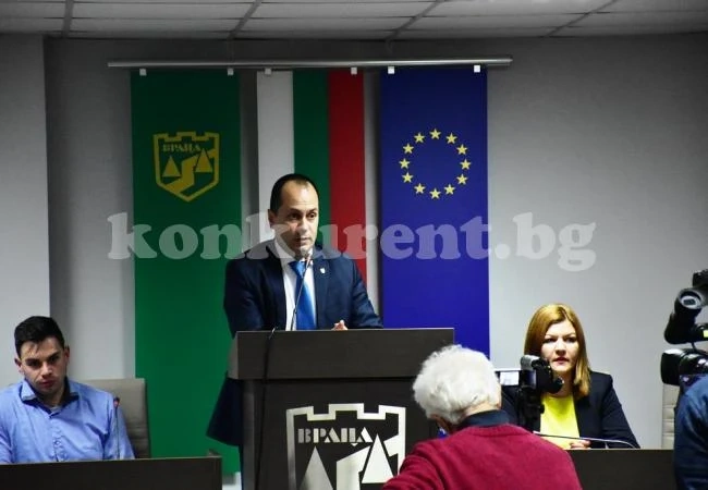 Близо два часа продължи обсъждането за бъдещето на обществения транспорт във Враца