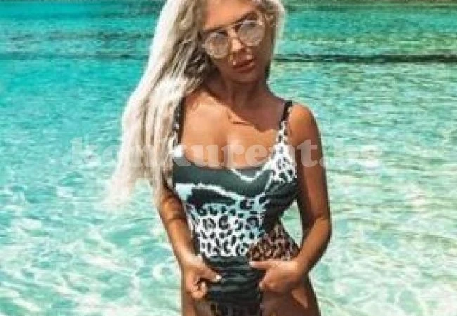 Андреа пак ядосва Кобрата
