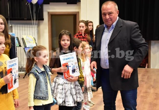 Наградиха участници в конкурса „Водата е за всички“