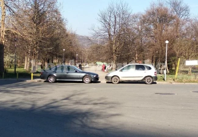 Да паркираш по врачански СНИМКИ