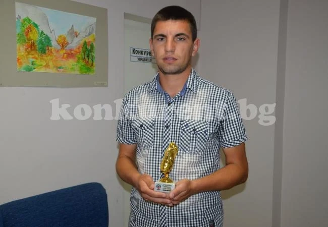 Рогозен гази в Гложене с 8:2, влезе в Топ 4