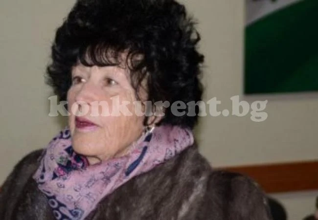 Обраха майката на Николай Банев, взеха й 9,6 хиляди евро джобни пари