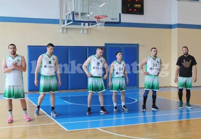 Два състава на Ботев 2012 стигнаха до плейофите в НАЛБ