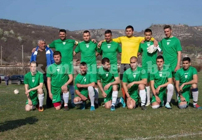 Строител разби Любимец с 8:0