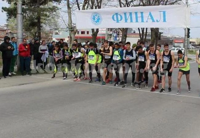 Злато, сребро и бронз за Мизия от държавно по спортно ходене