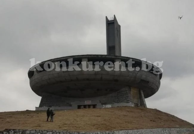 Правят 3D модели на Чинията и съборения паметник пред НДК