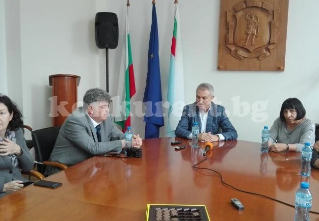 В Монтана вече подават молби за смяна на кюмбетата