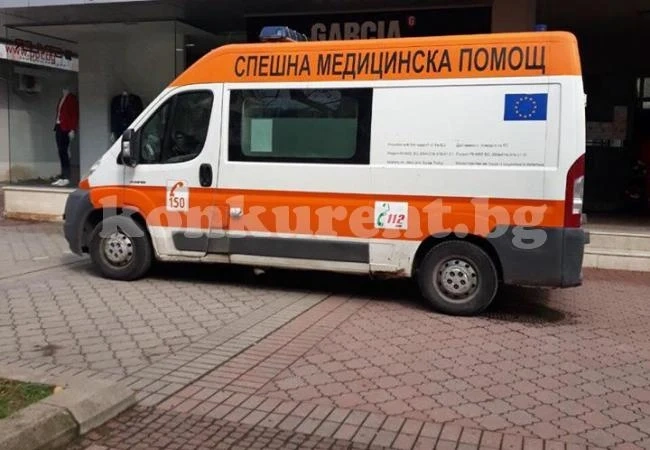 Линейка влезе с мръсна газ по Пробива (СНИМКИ)
