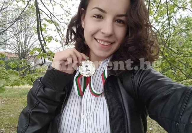 Вицешампионска титла за шахматистка от Монтана, призови места за талант от Козлодуй