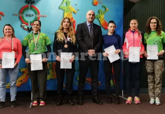 Дами отчетоха полицейския Спартак с медали в Плевен