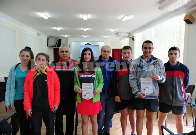 Уникално постижение за школо от Роман, класира 4 тима за финали за втори пореден път