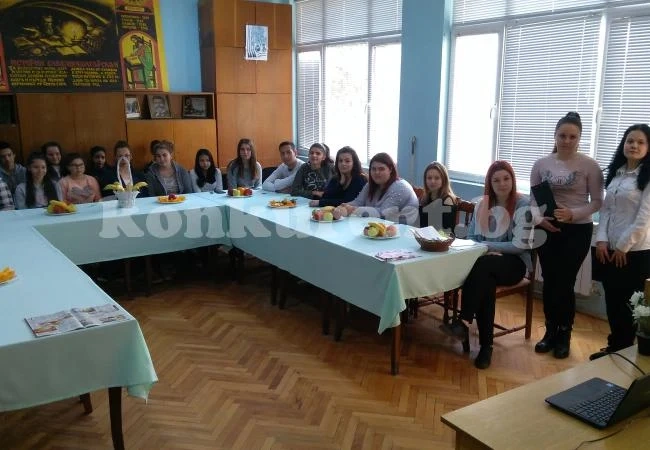 Ученици представиха здравословното хранене в Мездра