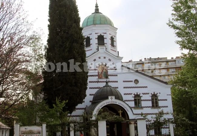 1 млн лв трябват за рушащия се храм „Рождество Христово“ в Шипка