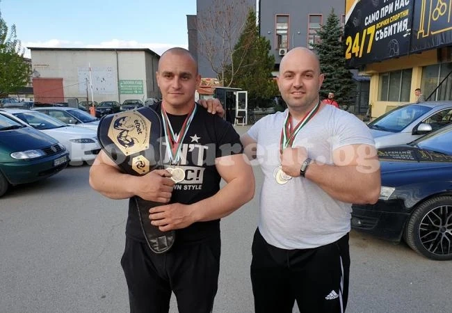 Асове в канадската борба защитиха реномето си в София /Снимки/