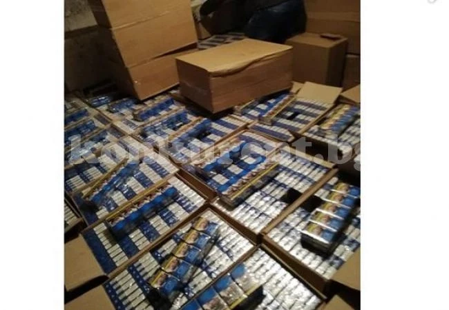 Иззеха 900 000 къса контрабандни цигари (СНИМКИ)