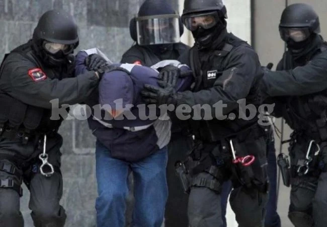 Закопчаха каре бандити за нагъл обир на милиони, парите ги няма