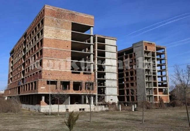 Хирургическият блок в Монтана вече може да се продава