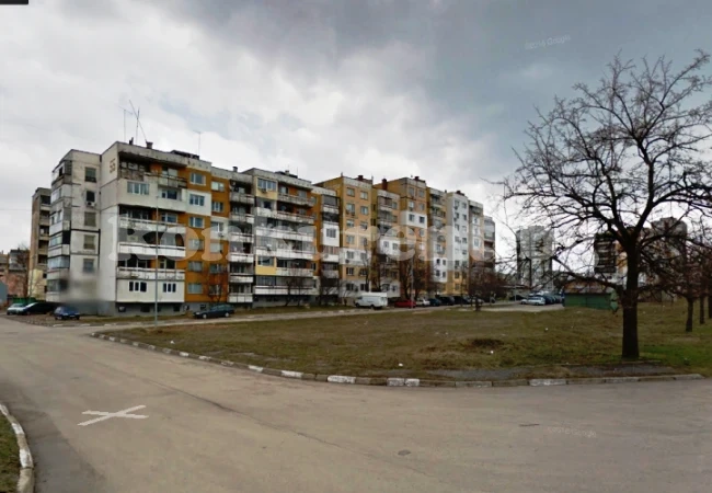 Спират движението по важна улица