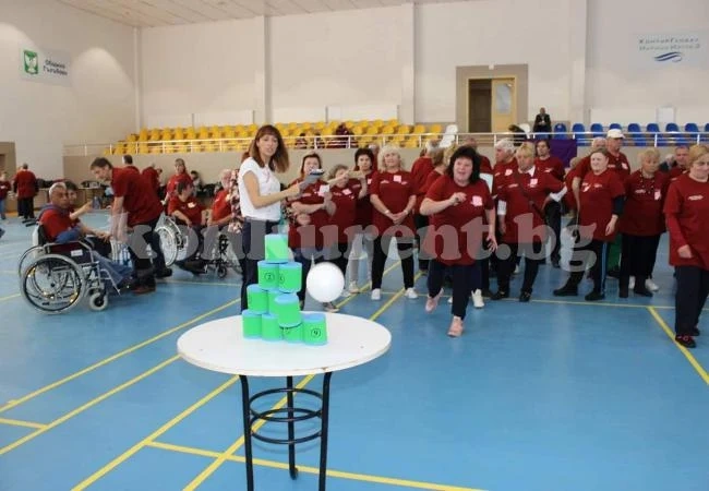 Хора с увреждания от Мездра се върнаха с бронз от състезание за параолимпийци