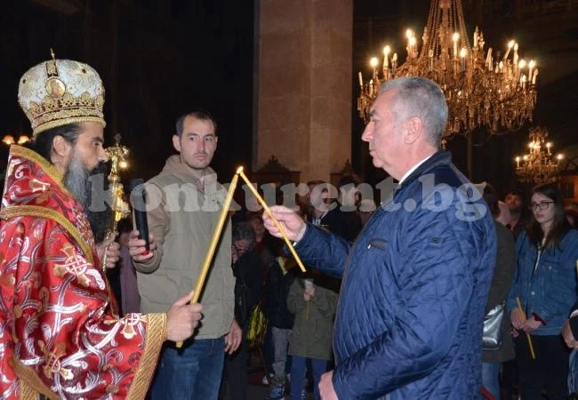 Кметът на Община Видин поздрави хората с Възкресение Христово