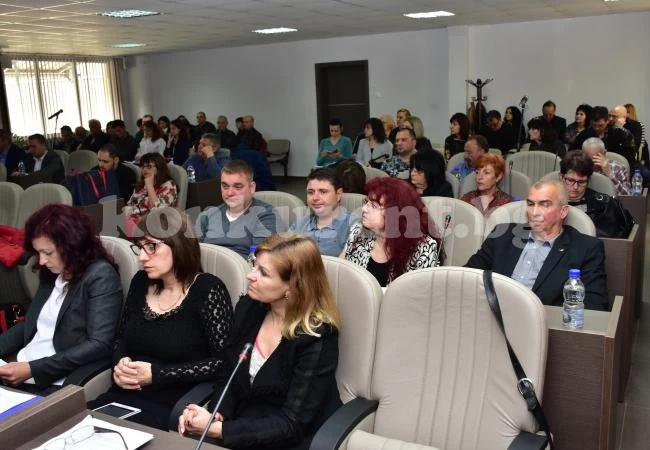Одобриха кредит от 3 000 000 лева за нови превозни средства