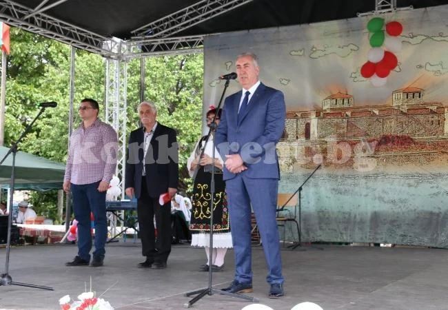 Кметът на Видин откри X Международен фолклорен фестивал „Гергьовден” в Антимово