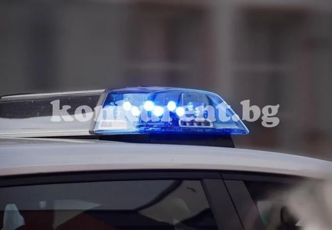 Спипаха неправоспособен водач на нередовен мотопед