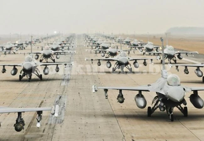 Наша делегация заминава за Вашингтон, ще преговаря за F-16