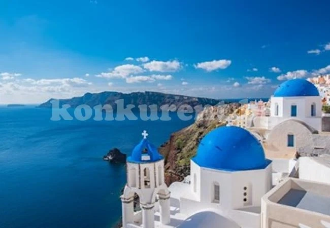 Водата на морето в Гърция остава необичайно студена за сезона