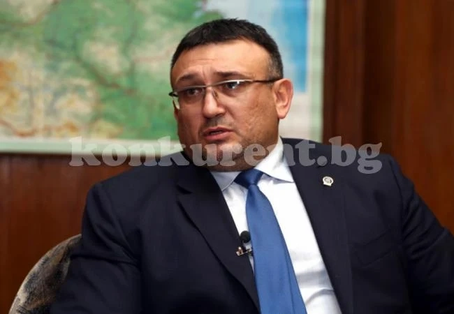 Командироват 947 полицаи по морето през лятото