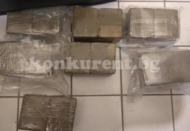 Заловиха наркотици за над 160 000 евро на границата с Турция