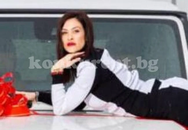Теди Велинова подкара джип за 200 бона
