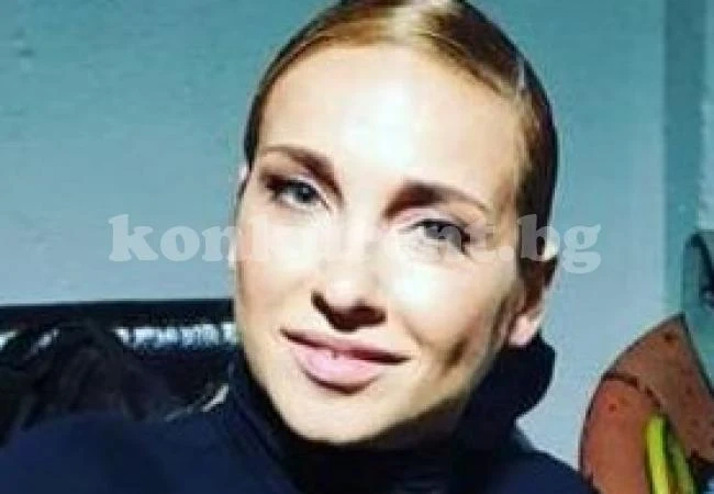Вижте мъжа на бременната Алекс Раева