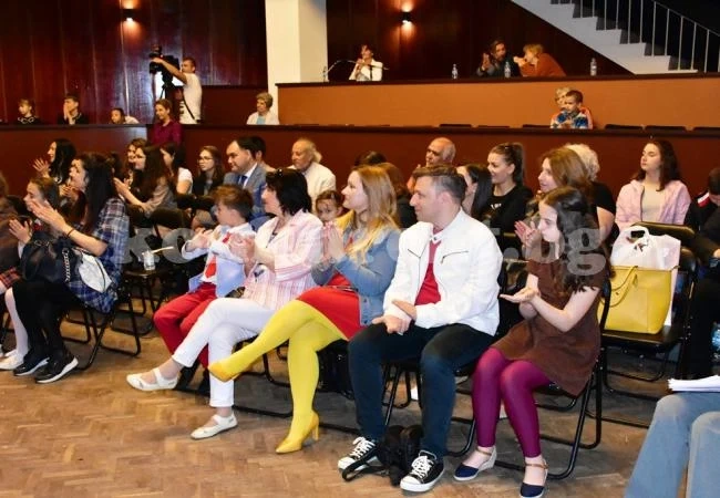 Заместник-кметът Петя Долапчиева откри конкурс за Ботева и възрожденска поезия