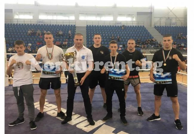 Безпощадно! 3 титли с нокаут за Bad Boys на Вени плюс отборна купа