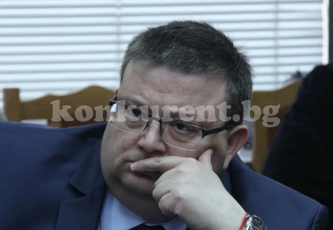 Прокуратурата разследва престъпление за надплатените партийни субсидии