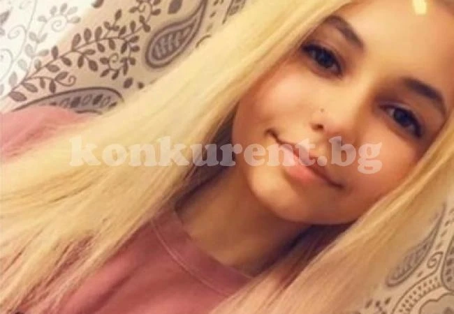 Баща се бори с акула, за да спаси дъщеря си