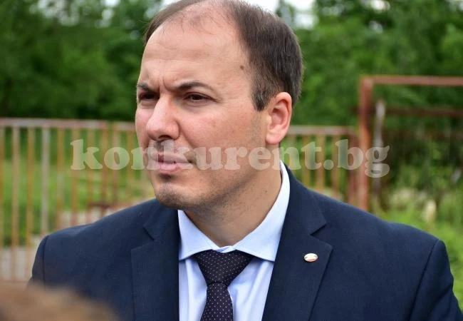 Станислав Попов: До месец серовъглеродът няма да е в „Химко“