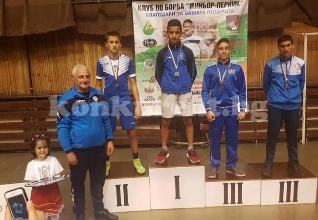 Титли за Селановци и Оряхово от първенството в Перник