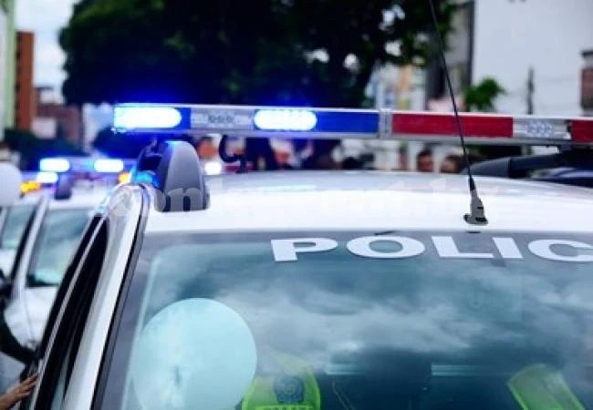 Вятър събори кран върху блок, загина жена, 6-има са ранени