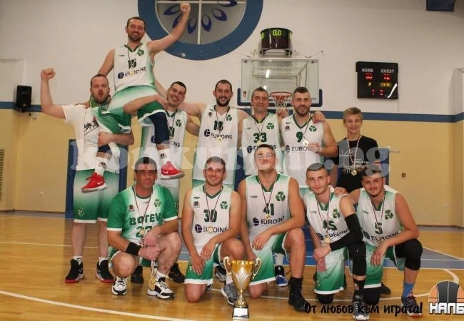 Триумф за Ботев 2012 в НАЛБ
