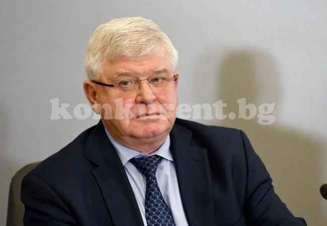 Купуват 5 хеликоптера за медицинската авиация
