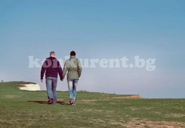 Италия съди BG родители, отвлекли сина си гей