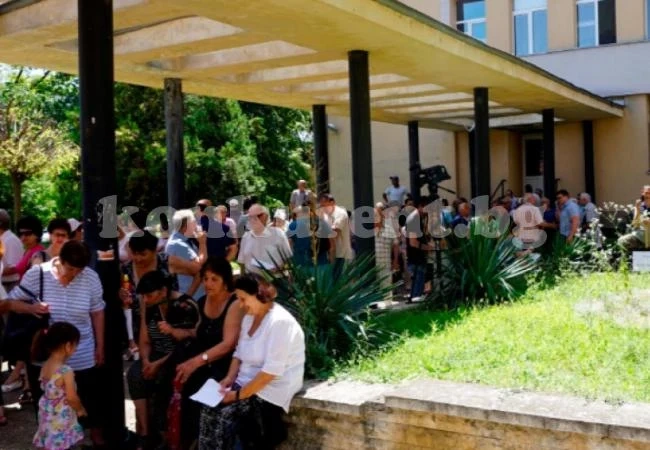 Видинчани излязоха на протест за болницата си