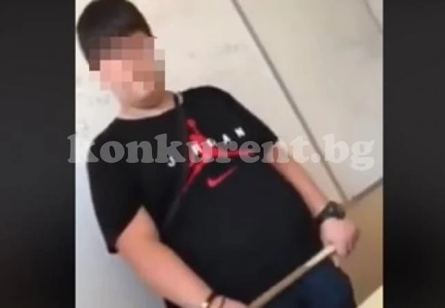 Майката на агресивния ученик в Пловдив: Винаги е бил отхвърлян от приятелите си