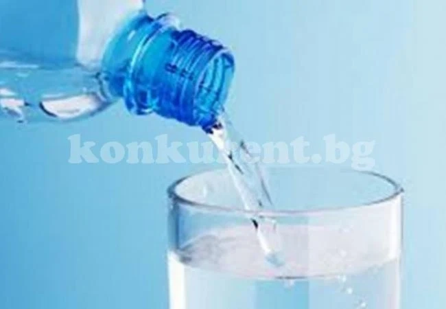 Вижте колко вода трябва да пием в горещите дни