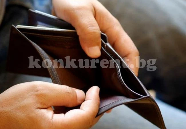 Двама непълнолетни откраднали портмоне