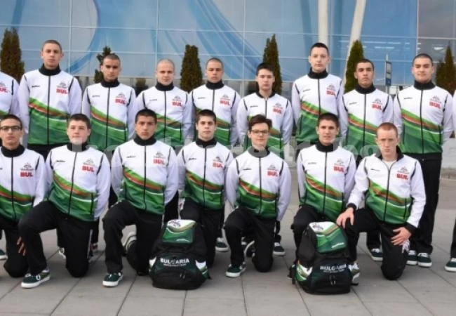Включиха наши ватерполисти в национала U15 за европейското